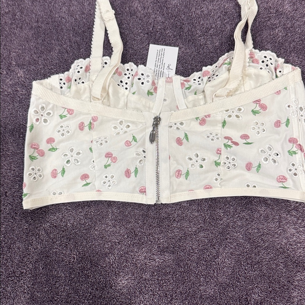 For Love And Lemons Cream Floral Lace Top - Picture 4 of 4